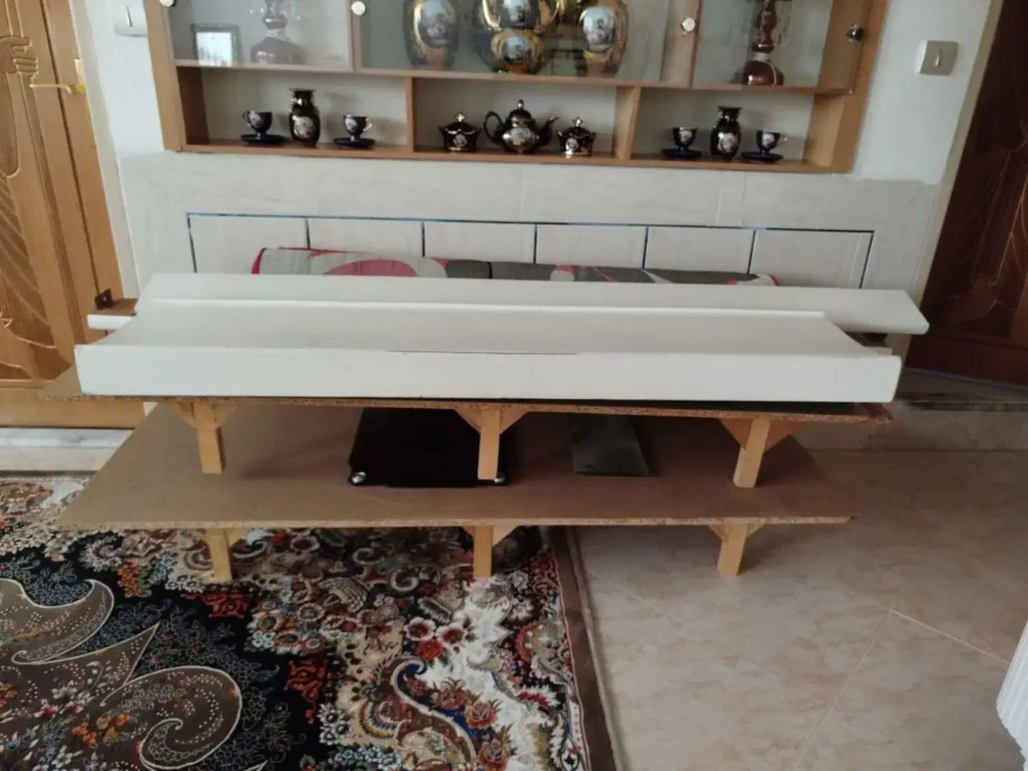 تخت دو نفره|تخت و سرویس خواب|شاهینشهر, گزبرخوار|دیوار