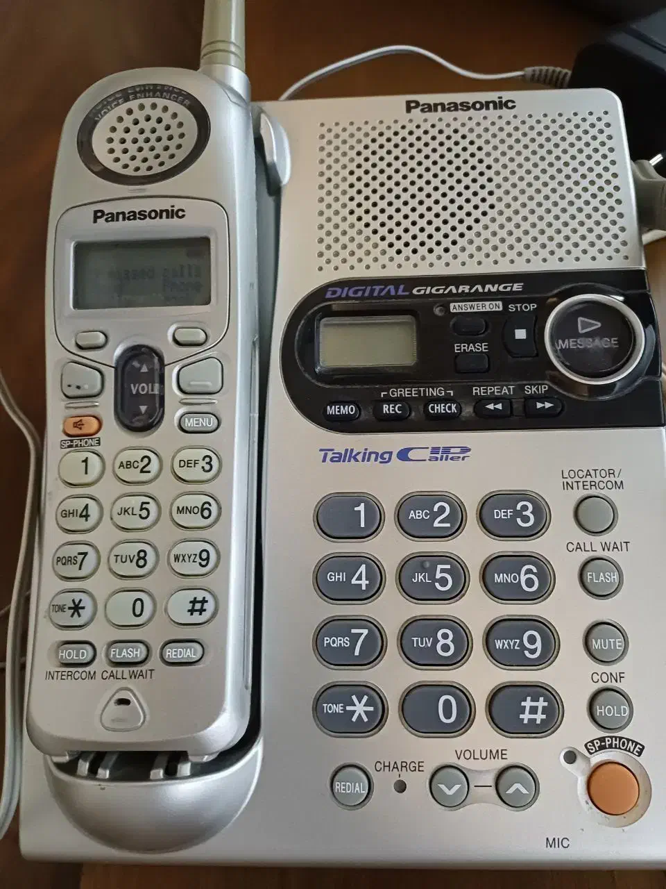 تلفن بی سیم پاناسونیک ژاپن|تلفن رومیزی|رشت, بلوار گیلان|دیوار