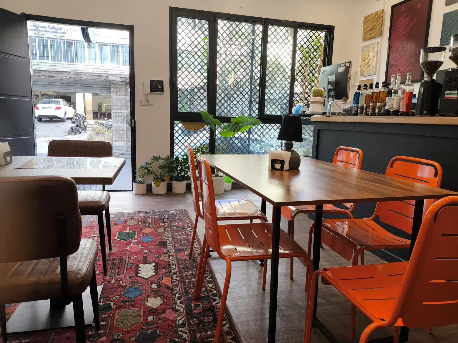 استخدام باریستا|استخدام خدمات فروشگاه و رستوران|تهران, سهروردی|دیوار