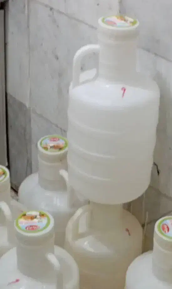 گالن خیارشوری|ظروف نگهدارنده، پلاستیکی، یک‌بارمصرف|زاهدان, |دیوار