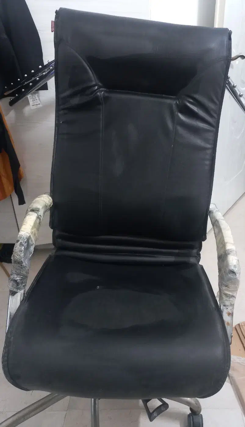 صندلی مدیریت چرخشی|دفتر کار|گرگان, |دیوار