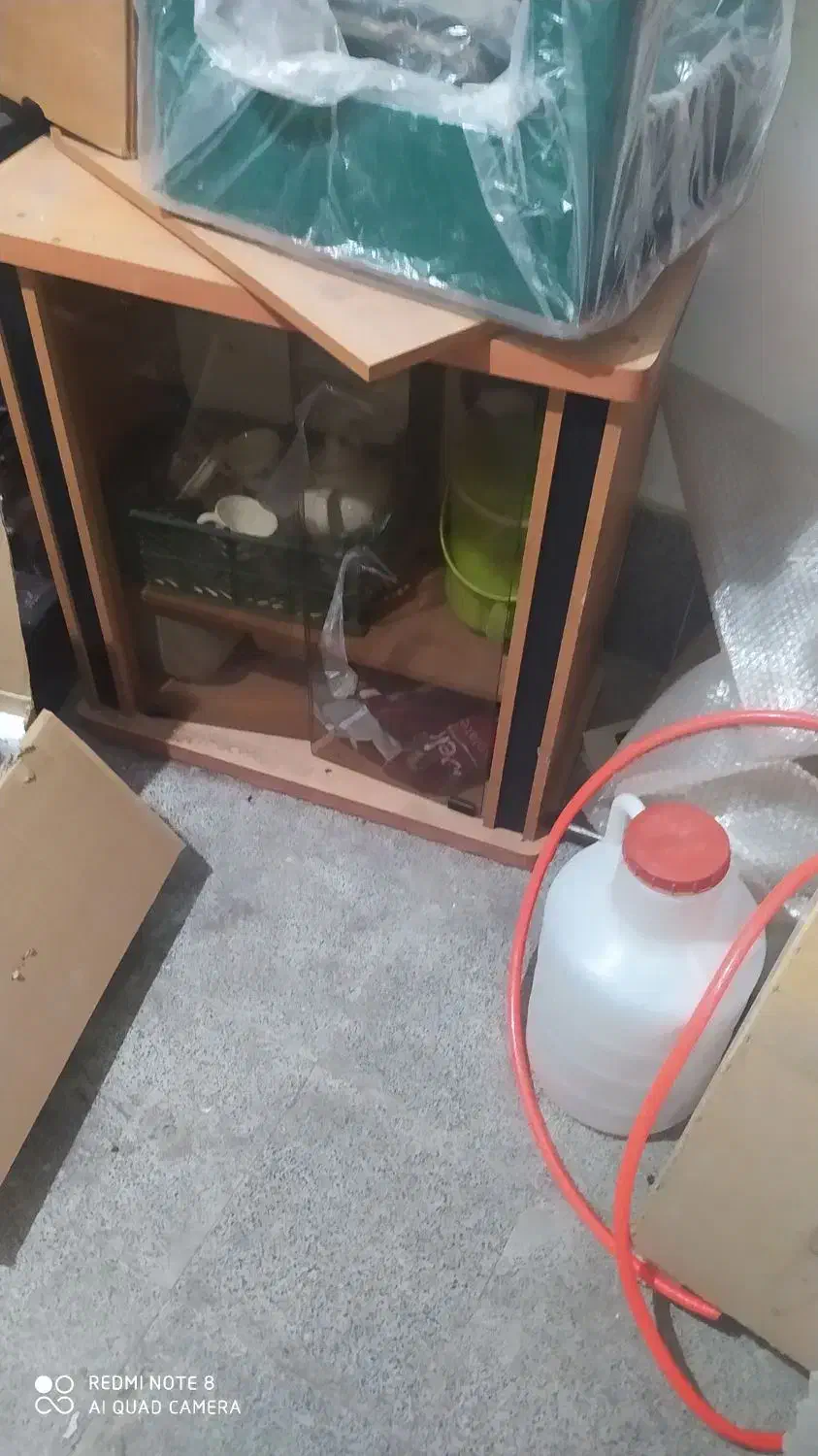 کمد|جاکفشی، کمد، دراور|سراب, |دیوار