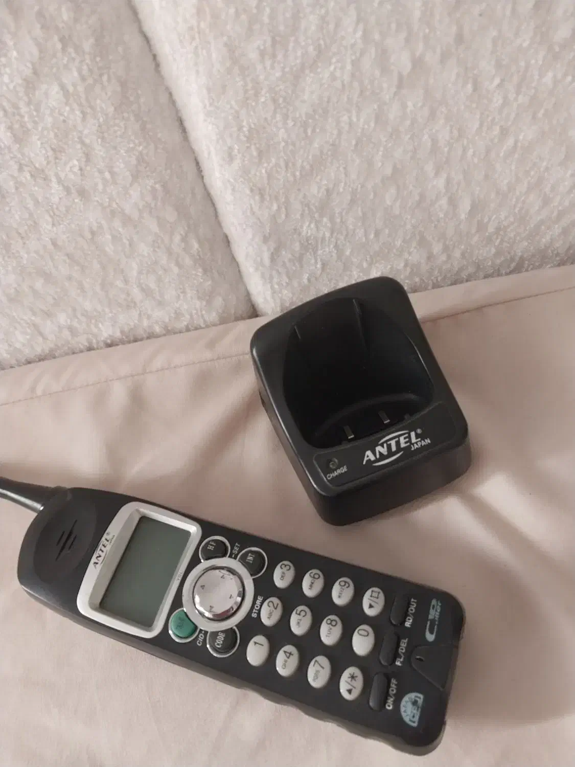 تلفن|تلفن رومیزی|قرچک, میرزائی جنوبی|دیوار