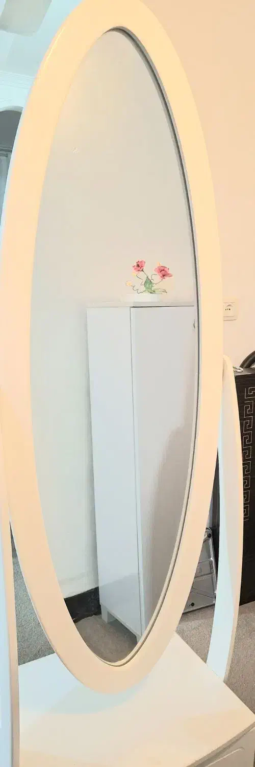 اینه قدی|آینه|دوگنبدان, |دیوار