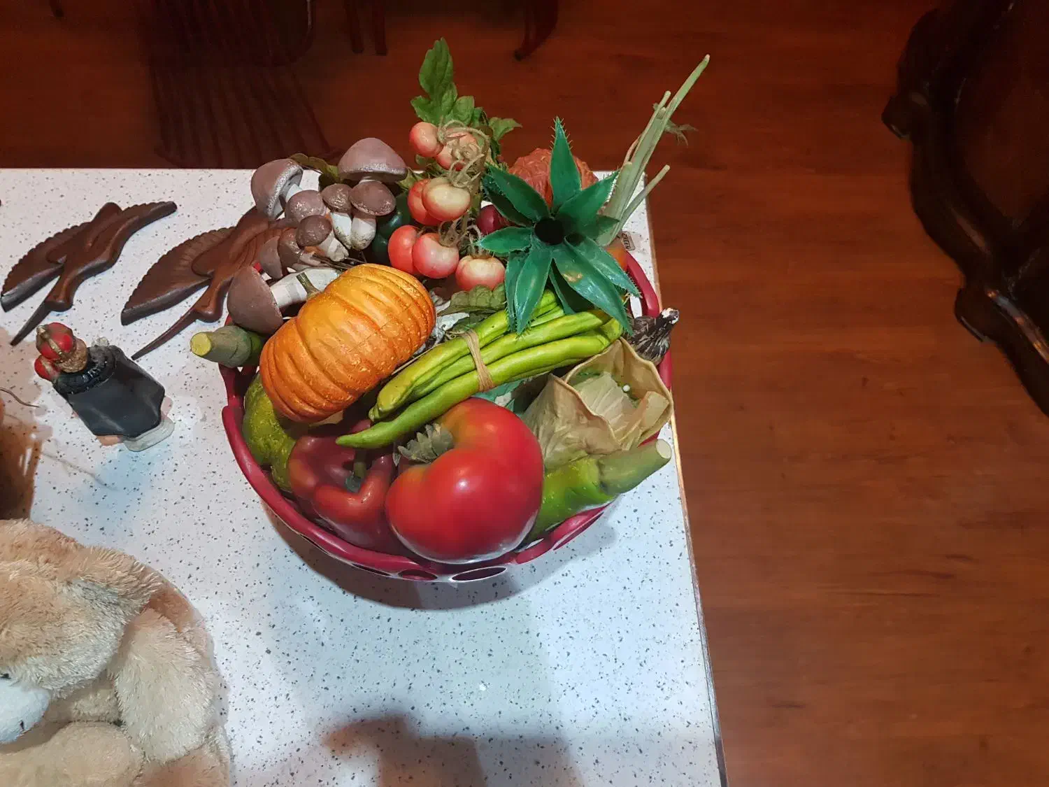 گلهای مصنوعی خارجی و تزئینی لوکس|گل مصنوعی|کرج, چمران|دیوار