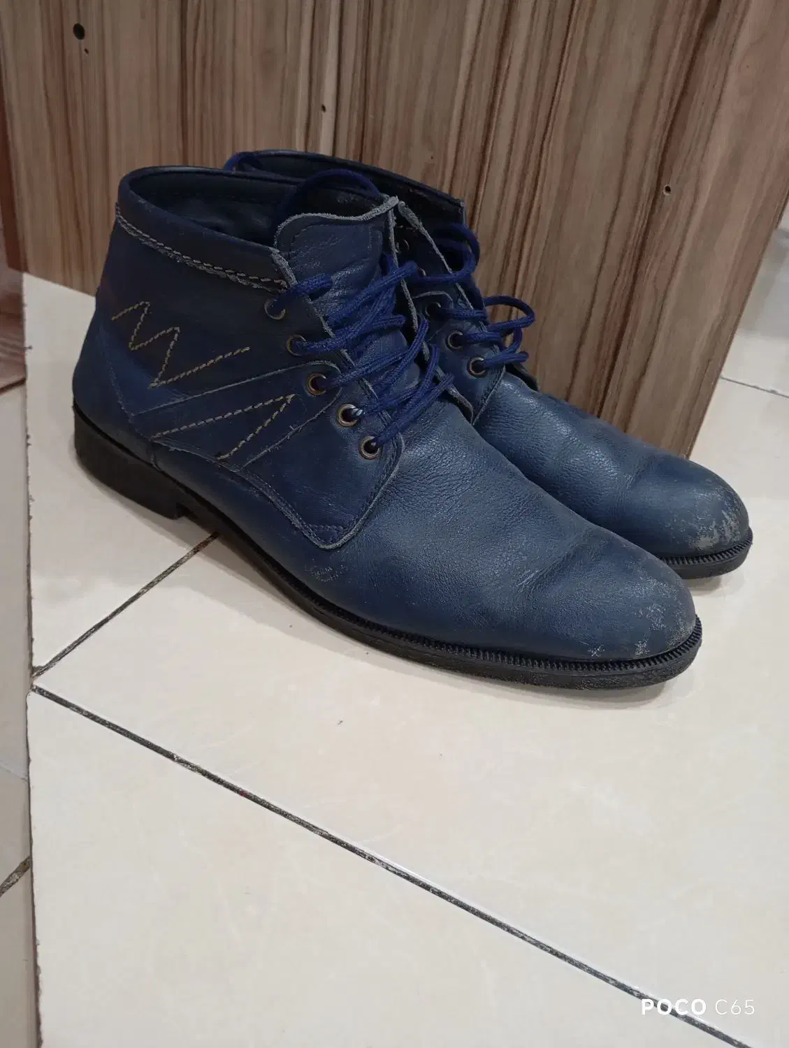 نیم بوت چرم سایز ۴۴معاوظه با قناری|کیف، کفش، کمربند|محمدشهر, محمدشهر|دیوار