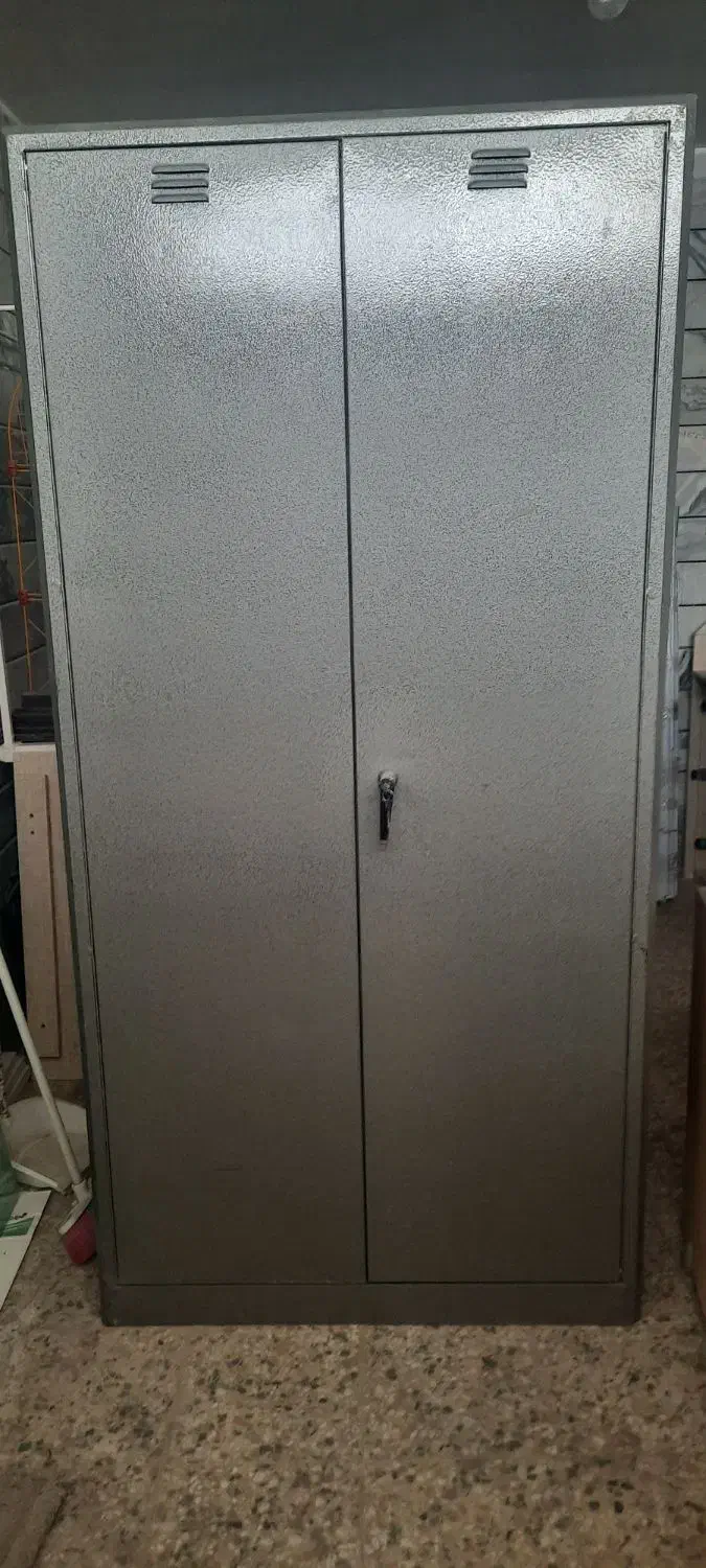 فروش میز پیشخوان وکمد اداری بایگانی|دفتر کار|خمینیشهر, |دیوار