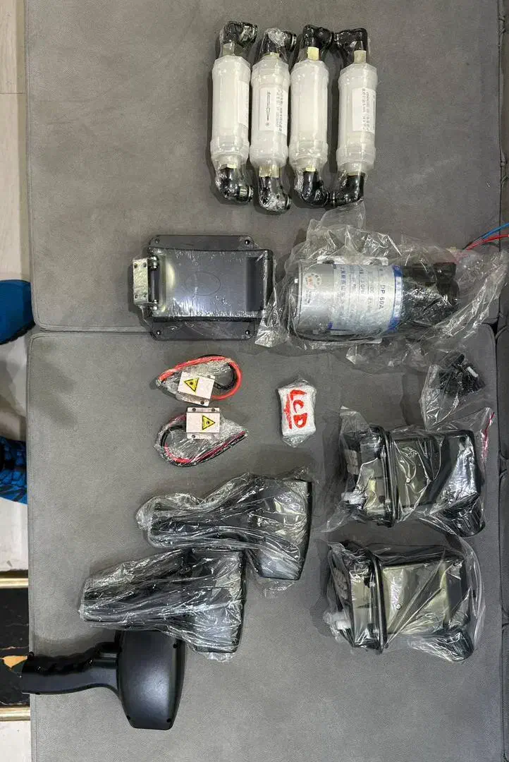 تعمیرات تخصصی لیزر موهای زائد ، تجهیزات پزشکی|تجهیزات ورزشی|جهرم, |دیوار