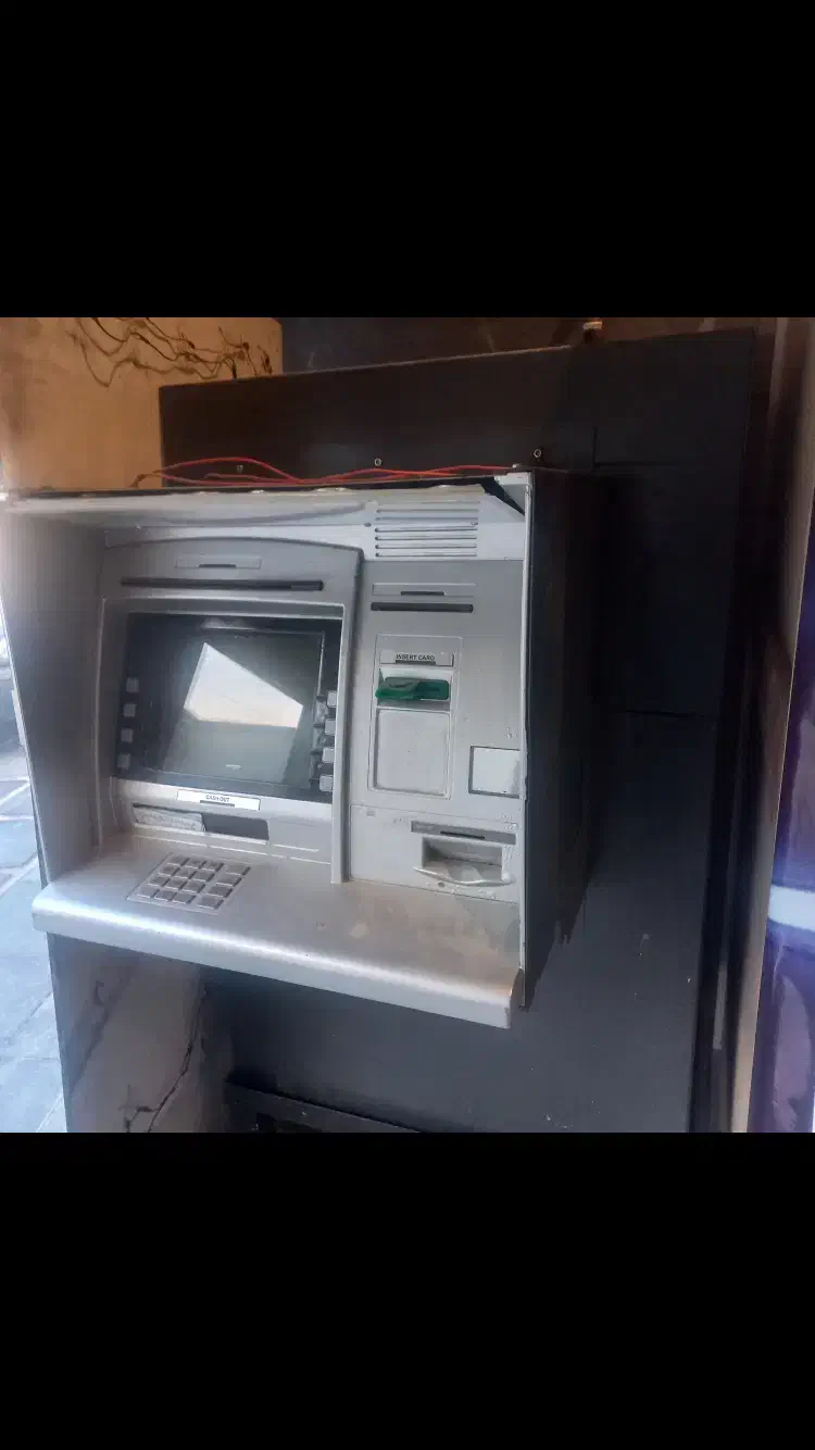 دستگاه ATM خودپرداز|فروشگاه و مغازه|رودهن, |دیوار