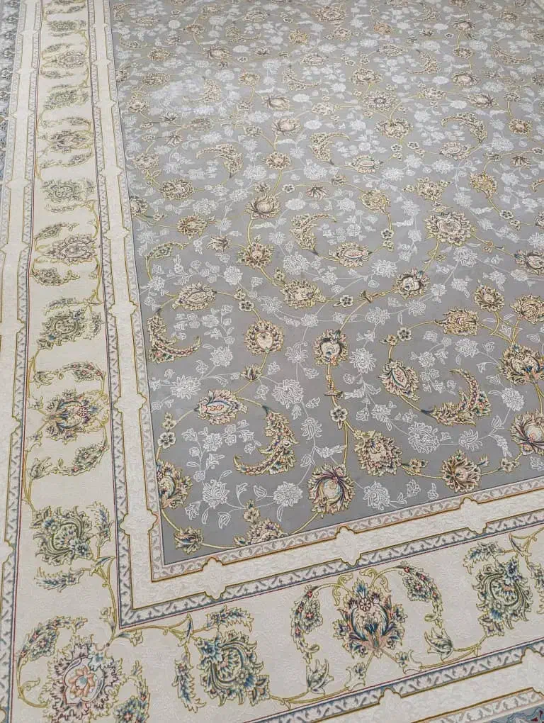 یک عدد فرش دوازده متری ۱۲۰۰شانه درحدنو|فرش|کرمانشاه, |دیوار