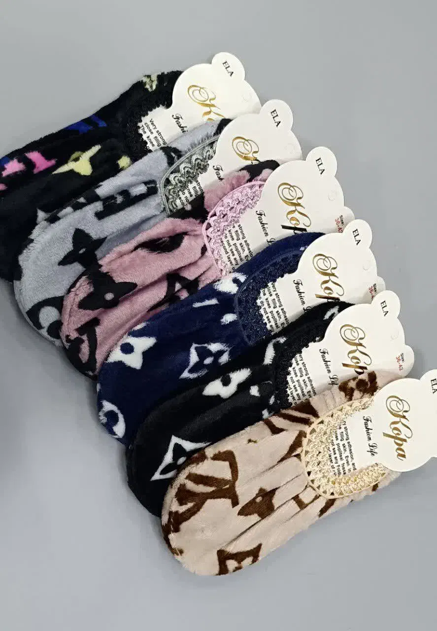 انواع جوراب و پاپوش زمستانه|لباس|قم, پردیسان|دیوار