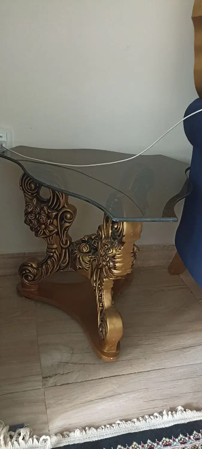 میز و دو عدد عسلی|مبلمان خانگی و میز عسلی|نظرآباد, شهرک سید جمال الدین|دیوار