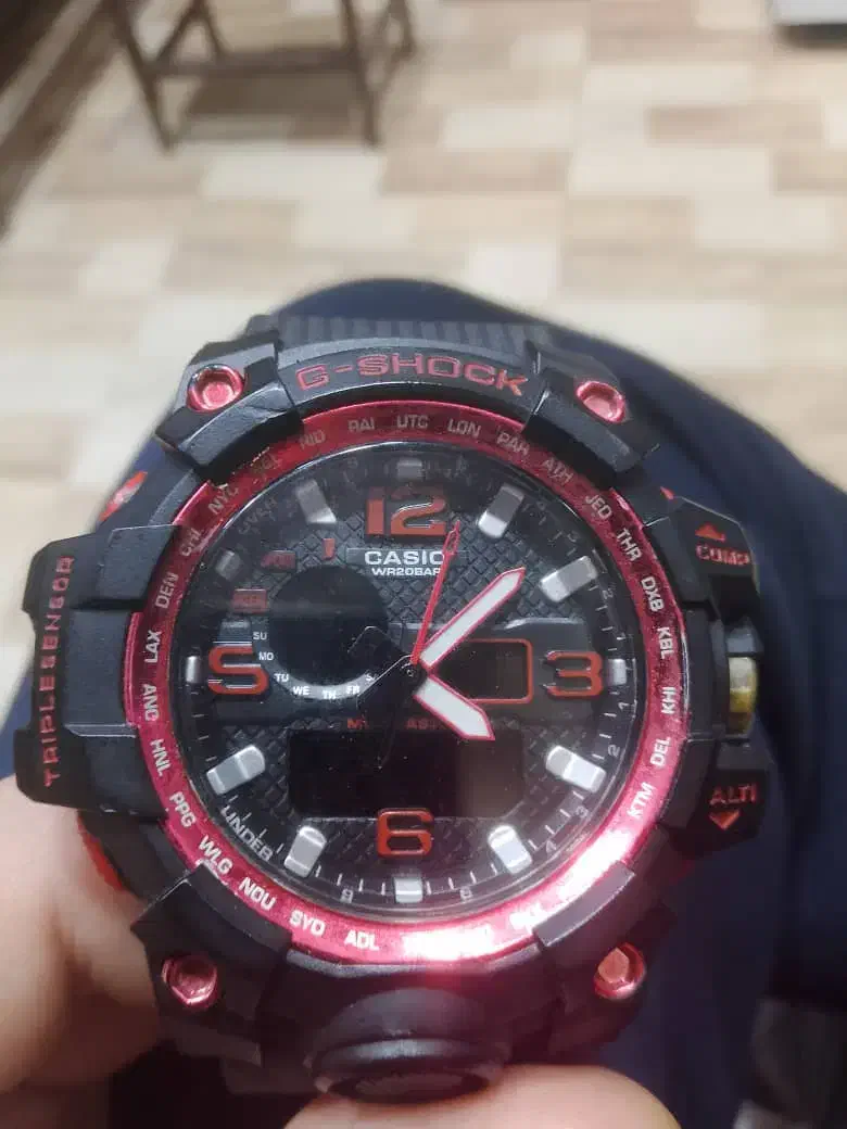 ساعت مچی|ساعت|دورود, |دیوار