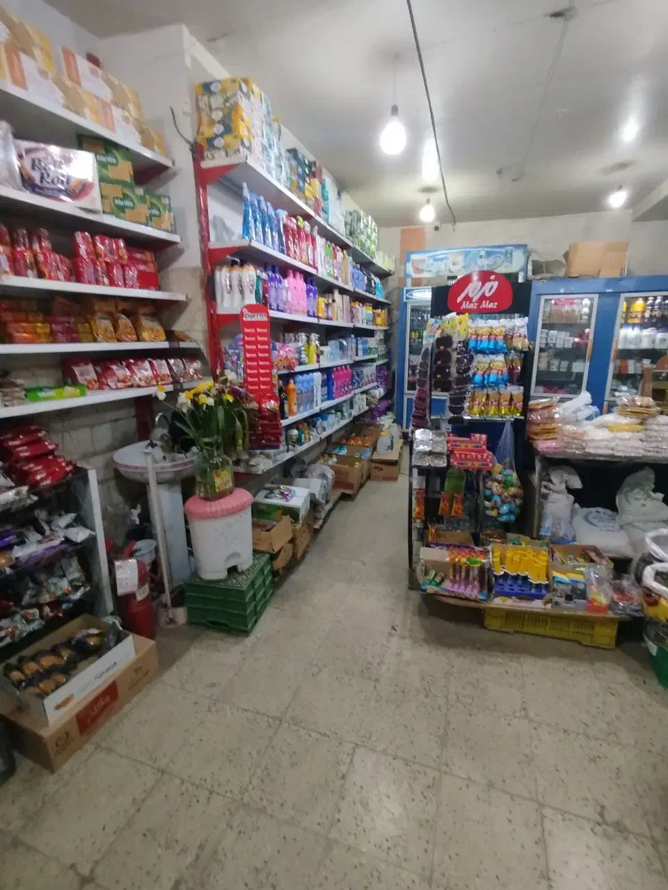 به یک شاگردوظیفه شناس جهت کاردرسوپرمارکت نیازمندیم|استخدام خدمات فروشگاه و رستوران|پاکدشت, پاکدشت (مامازند)|دیوار