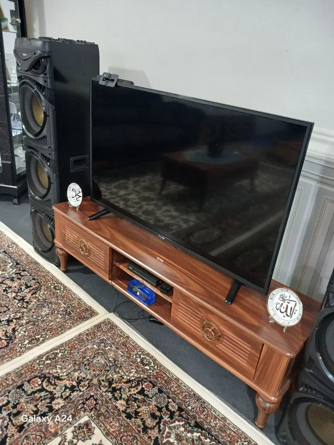 تلویزیون|تلویزیون و پروژکتور|قرق, |دیوار