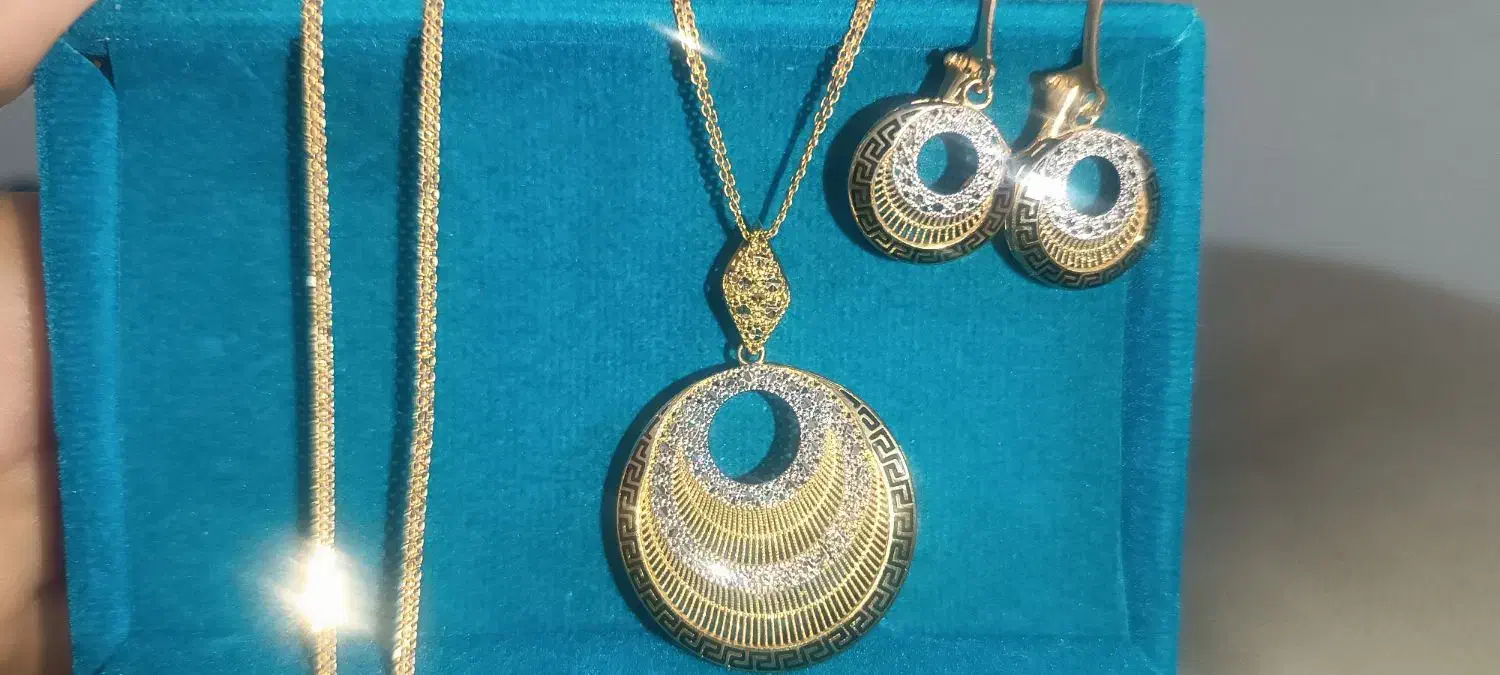 نیم ست ورساچ|جواهرات|شیراز, سایت اداری|دیوار