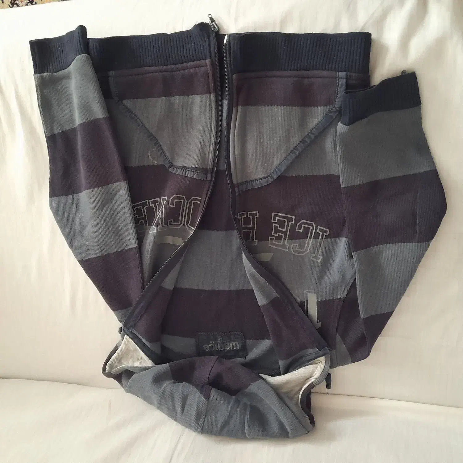 تعدادی کاپشن|کفش و لباس بچه|گنبد کاووس, |دیوار