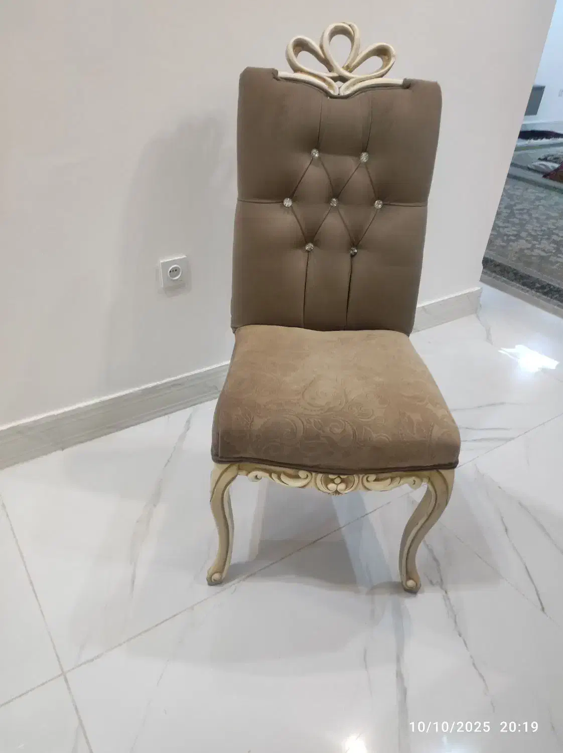 میزو صندلی غذاخوری|میز و صندلی غذاخوری|الشتر, |دیوار