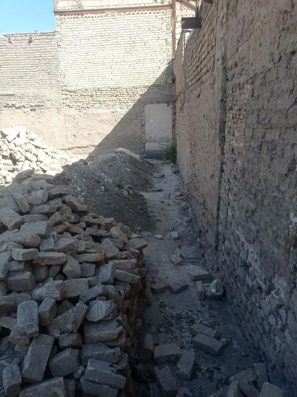 زمین 150متری 10متر حاشیه بتن ریزی شده مناسب ساخت|فروش زمین و ملک کلنگی|مشهد, کوی دروی|دیوار