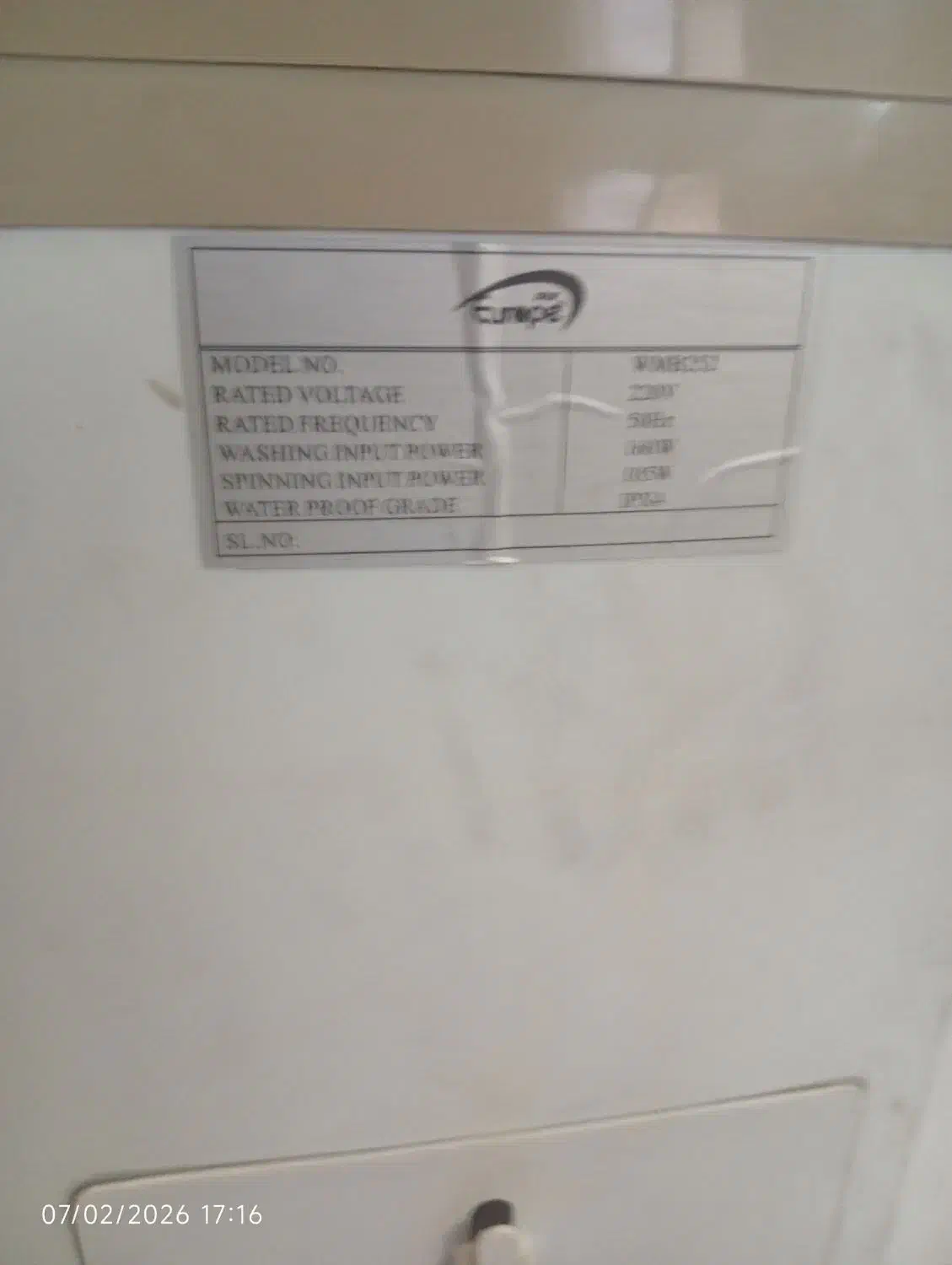 کهنه شور|ماشین لباسشویی و خشک‌کن لباس|شیراز, ریشمک|دیوار