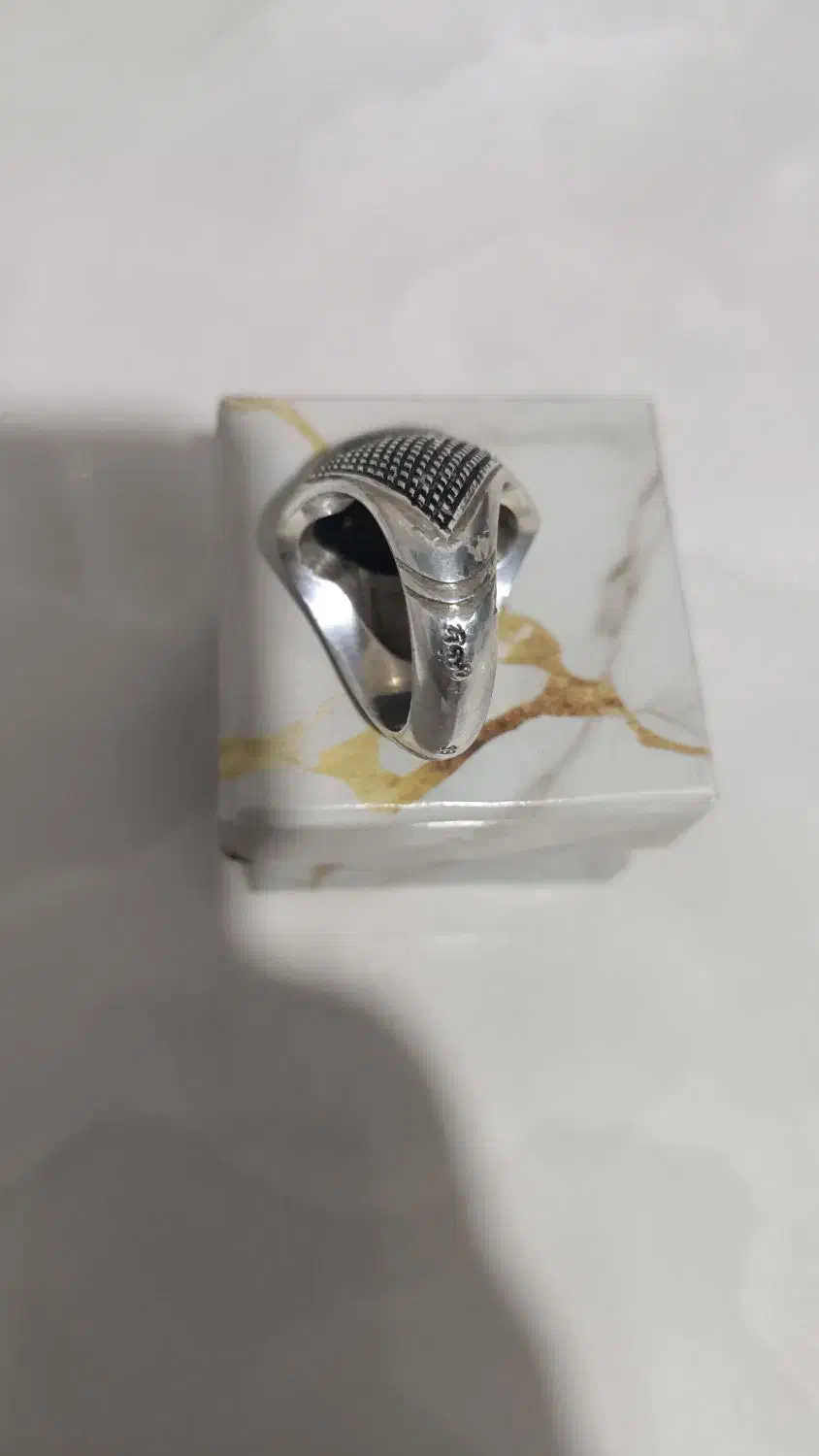 عقیق سرخ سیاه|جواهرات|ملایر, |دیوار