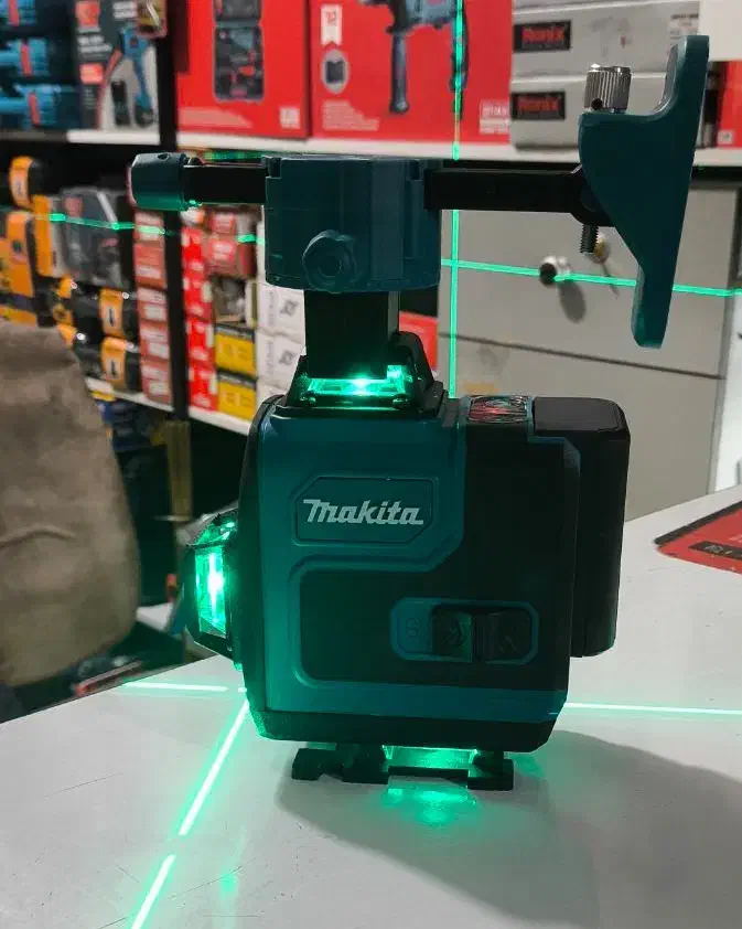 تراز لیزری نور سبز ۱۶ خطی ماکیتا|ابزارآلات|یاسوج, |دیوار