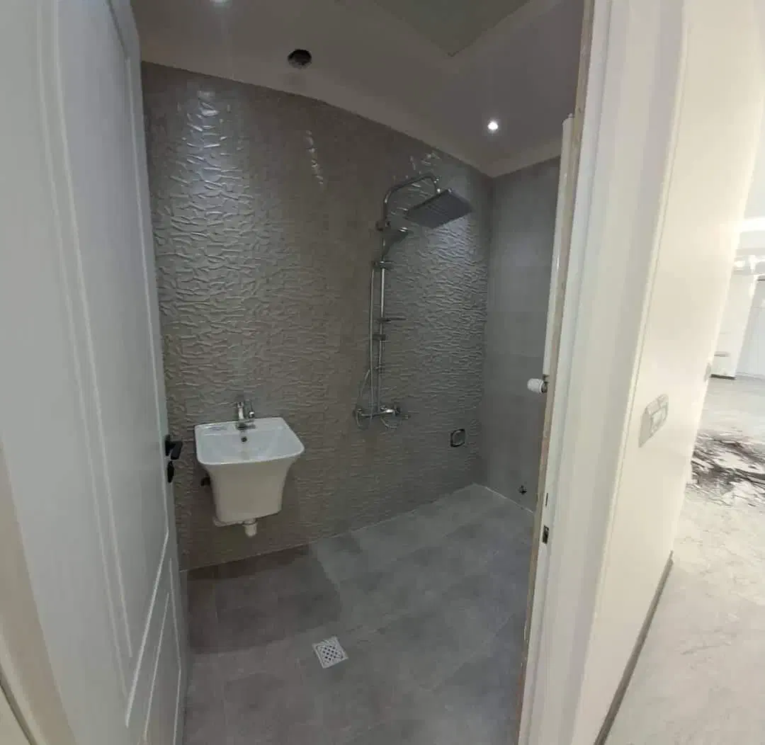 نارمک ۱۵۲ متر نوساز رهن کامل