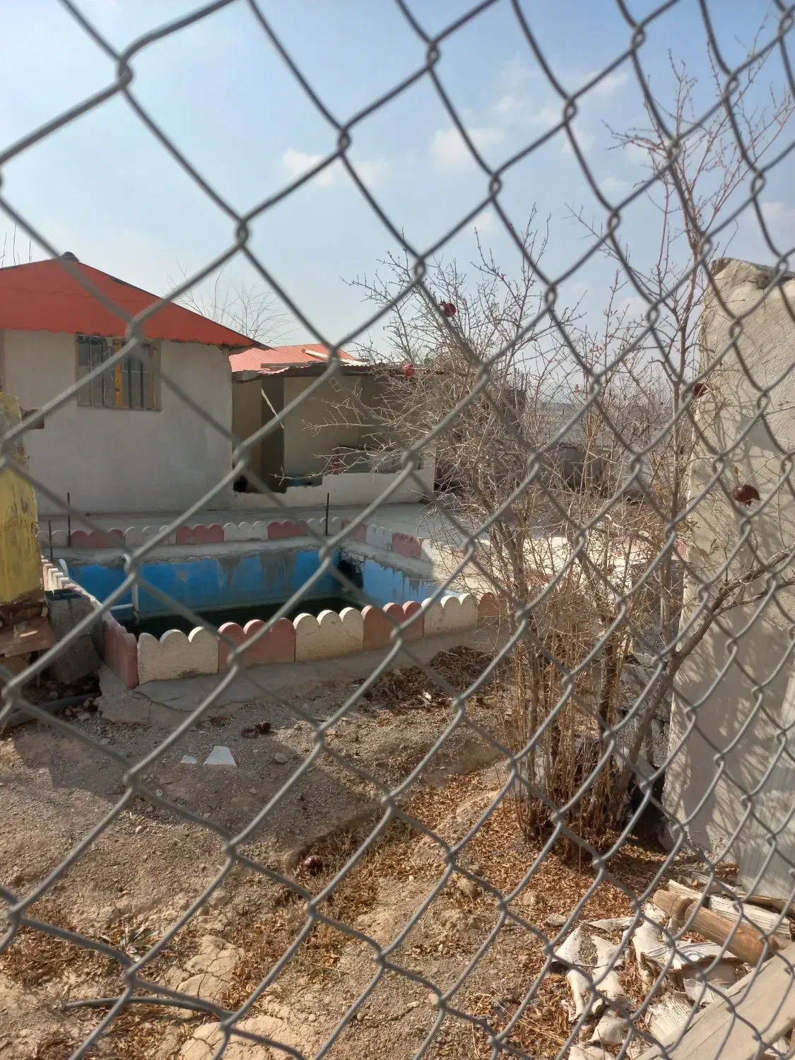 باغ در جهادآباد|فروش دفتر صنعتی، کشاورزی، تجاری|شاهین‌شهر, برخوار غرب|دیوار