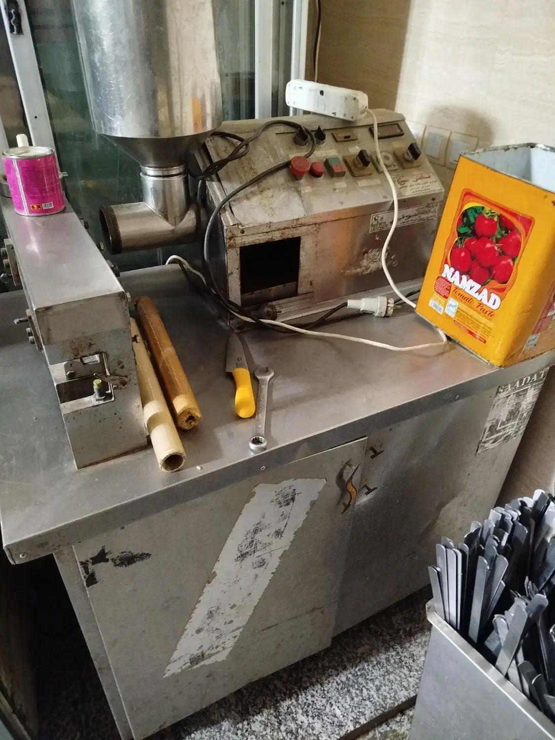 فروش وسایل رستوران|کافی‌شاپ و رستوران|فلارد, |دیوار