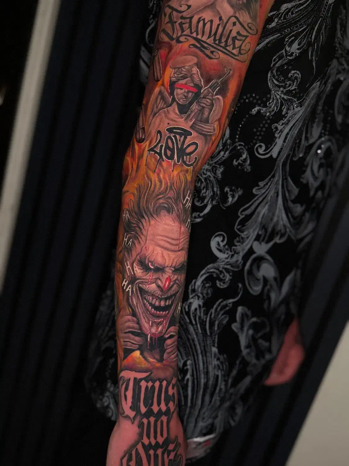 اجرا و آموزش اصولی تاتو بدن|خدمات آرایشگری و زیبایی|تهران, صادقیه|دیوار