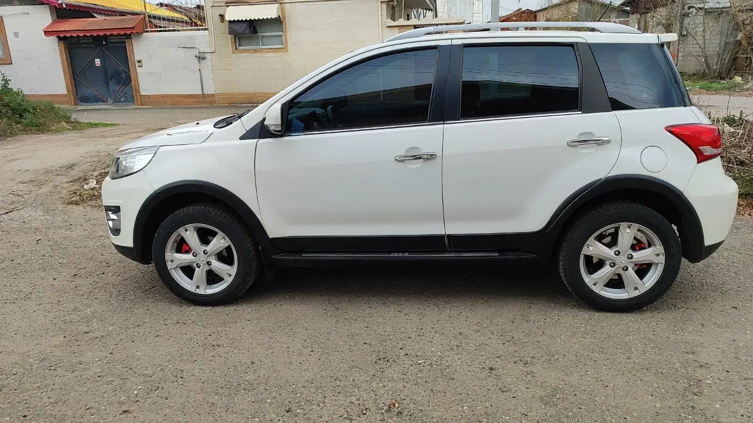 گرایت وال M4 2015|خودرو سواری و وانت|رشت, سعدی (تختی)|دیوار