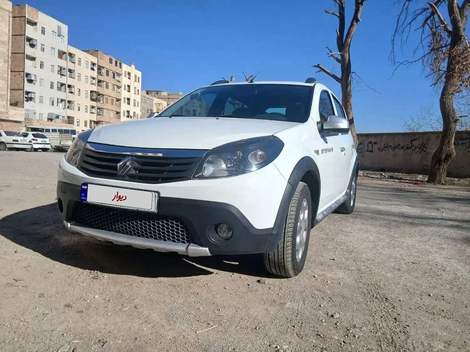 رنو ساندرو  استیب وی|خودرو سواری و وانت|پاکدشت, پاکدشت (مامازند)|دیوار