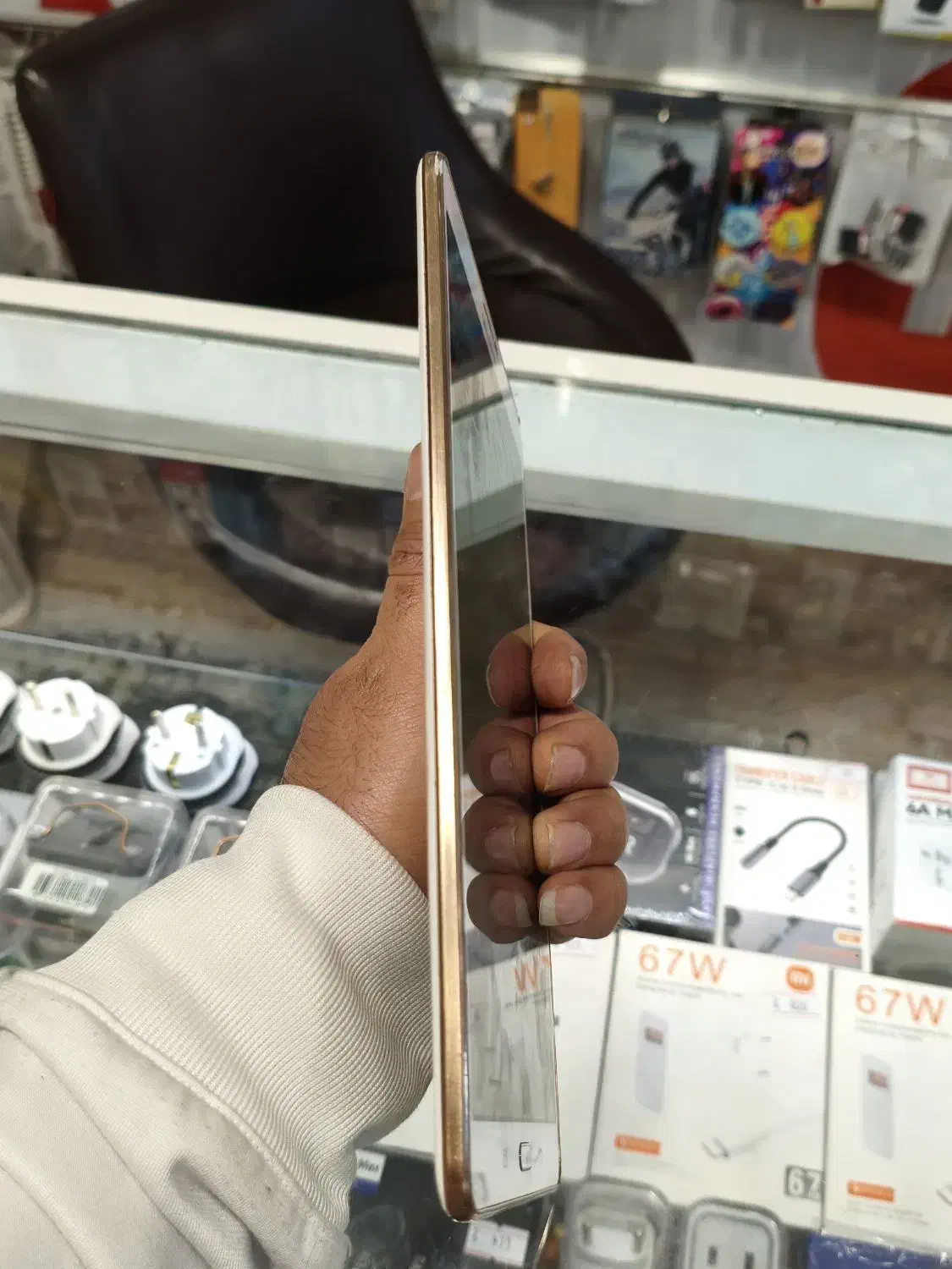 Tablit S|تبلت|مشهد, خرمشهر|دیوار