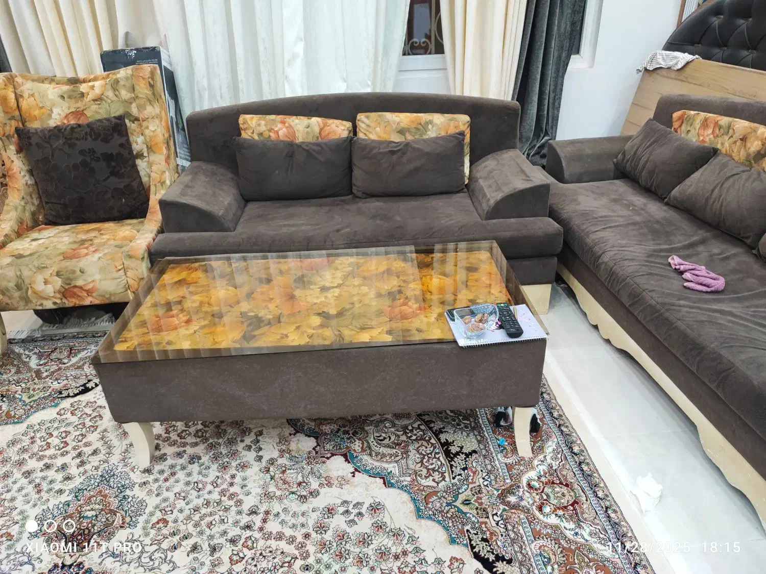 مبلمان ۹ نفره|مبلمان خانگی و میز عسلی|زاهدان, |دیوار