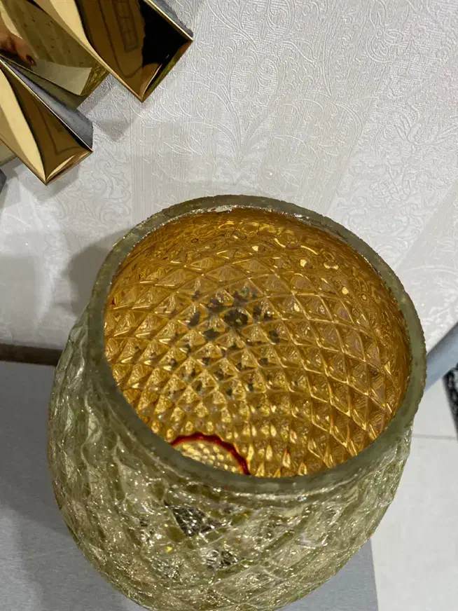 گلدان شیشه ای|مجسمه، تندیس، ماکت|یزد, |دیوار