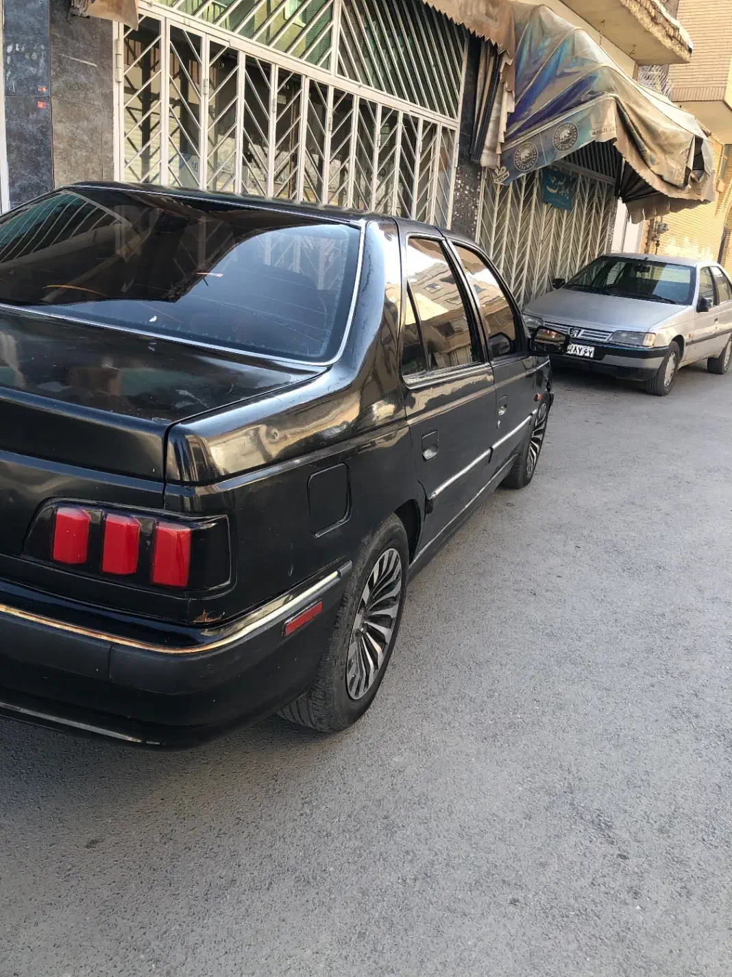 پژو پارس مدل ۸۲|خودرو سواری و وانت|اصفهان, مارچین|دیوار