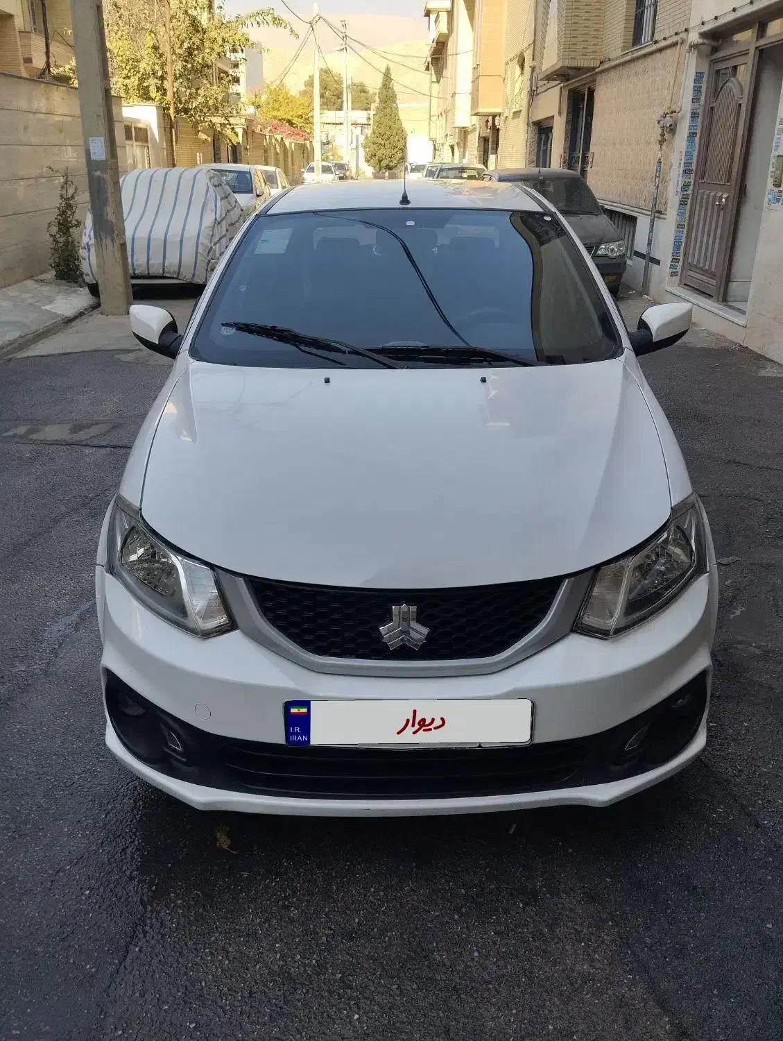 ساینا s 1400|خودرو سواری و وانت|شیراز, طلاب|دیوار