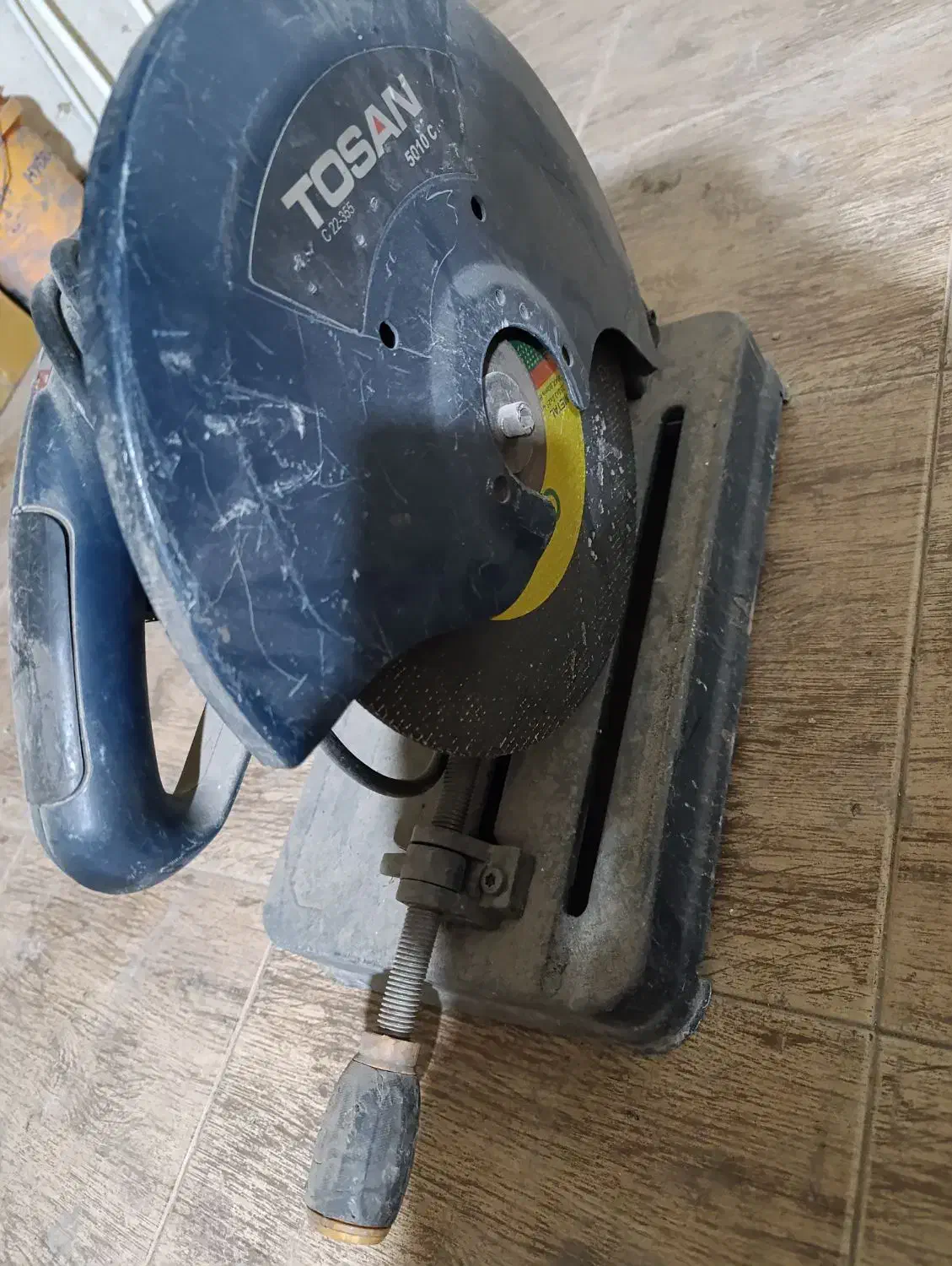 پروفیل بر توسن|ابزارآلات|اسلام‌شهر, شهرک مهدیه|دیوار