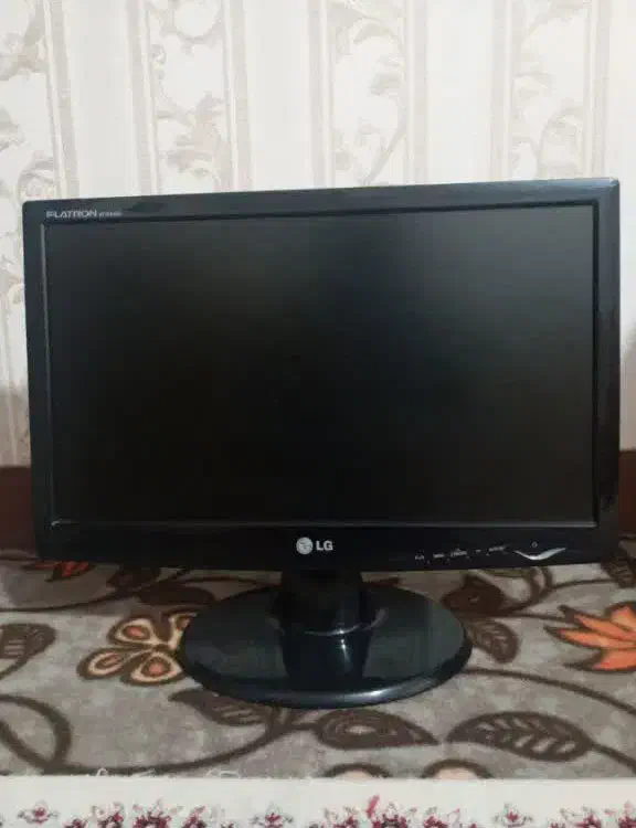مانیتور LG|رایانه رومیزی|تهران, قصر فیروزه ۱|دیوار