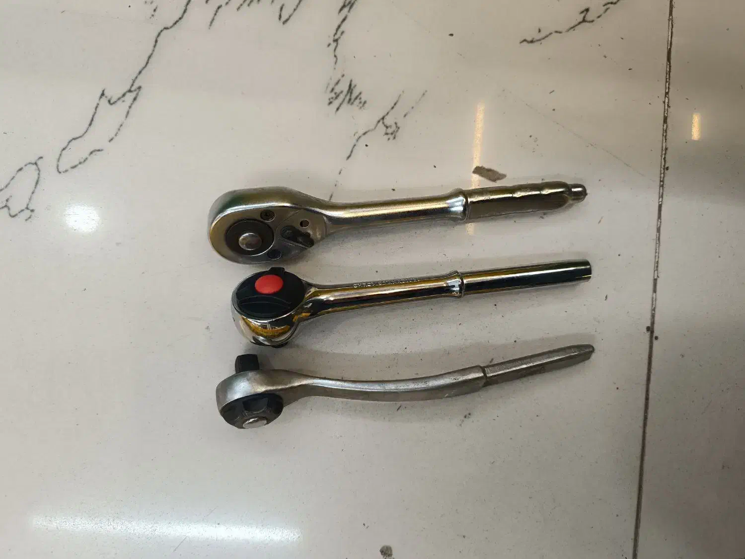 جغجغه 3.8 عمده|ابزارآلات|بندر گناوه, |دیوار