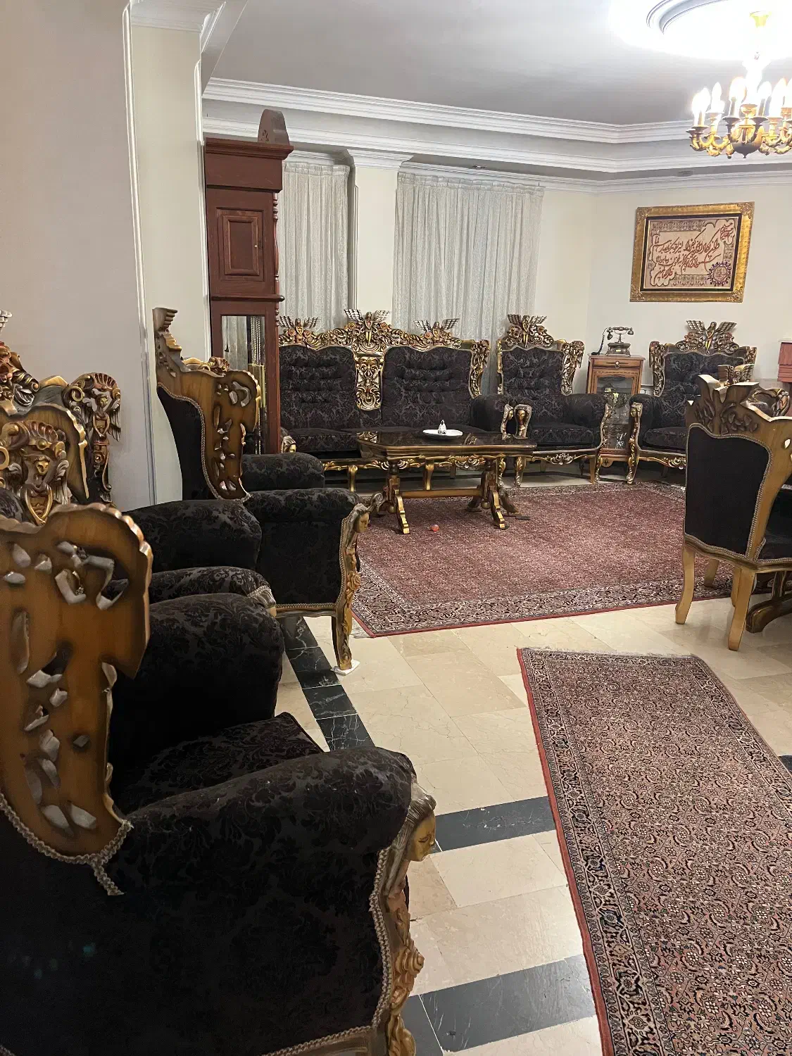 مبل سلطنتی|مبلمان خانگی و میز عسلی|تهران, سازمان برنامه جنوبی|دیوار