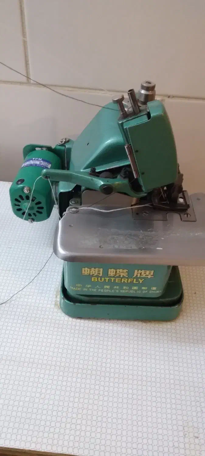 چرخ سردوز پروانه فروش فوری  زیر قیمت|چرخ خیاطی و ریسندگی|کرمان, |دیوار