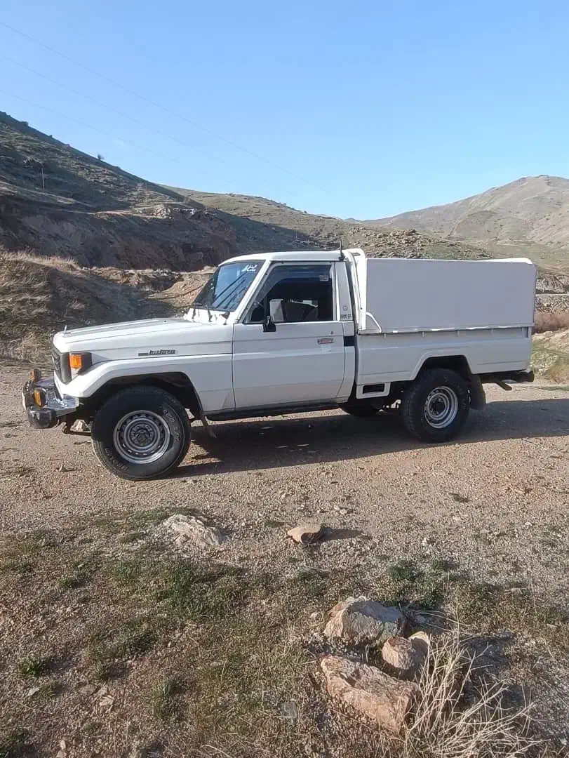 ماشین بچه|اسباب‌بازی بچه|مریوان, |دیوار