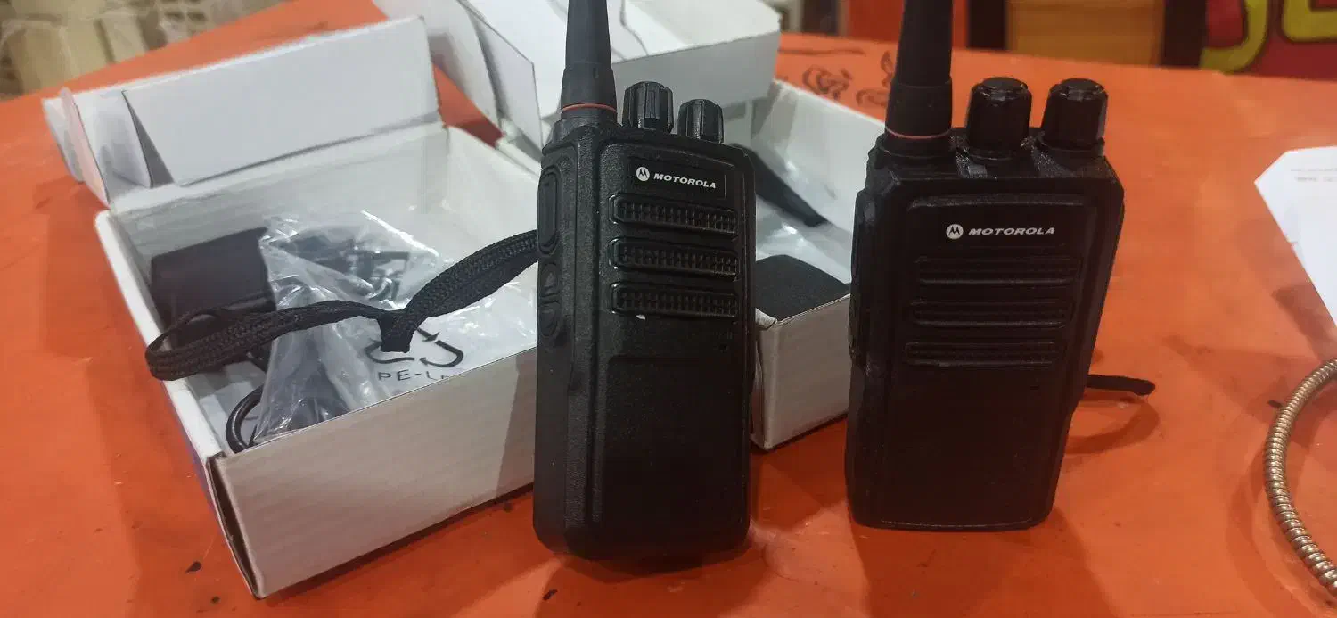 دو عدد بیسیم موتورولا|صوتی و تصویری|قم, بنیاد|دیوار