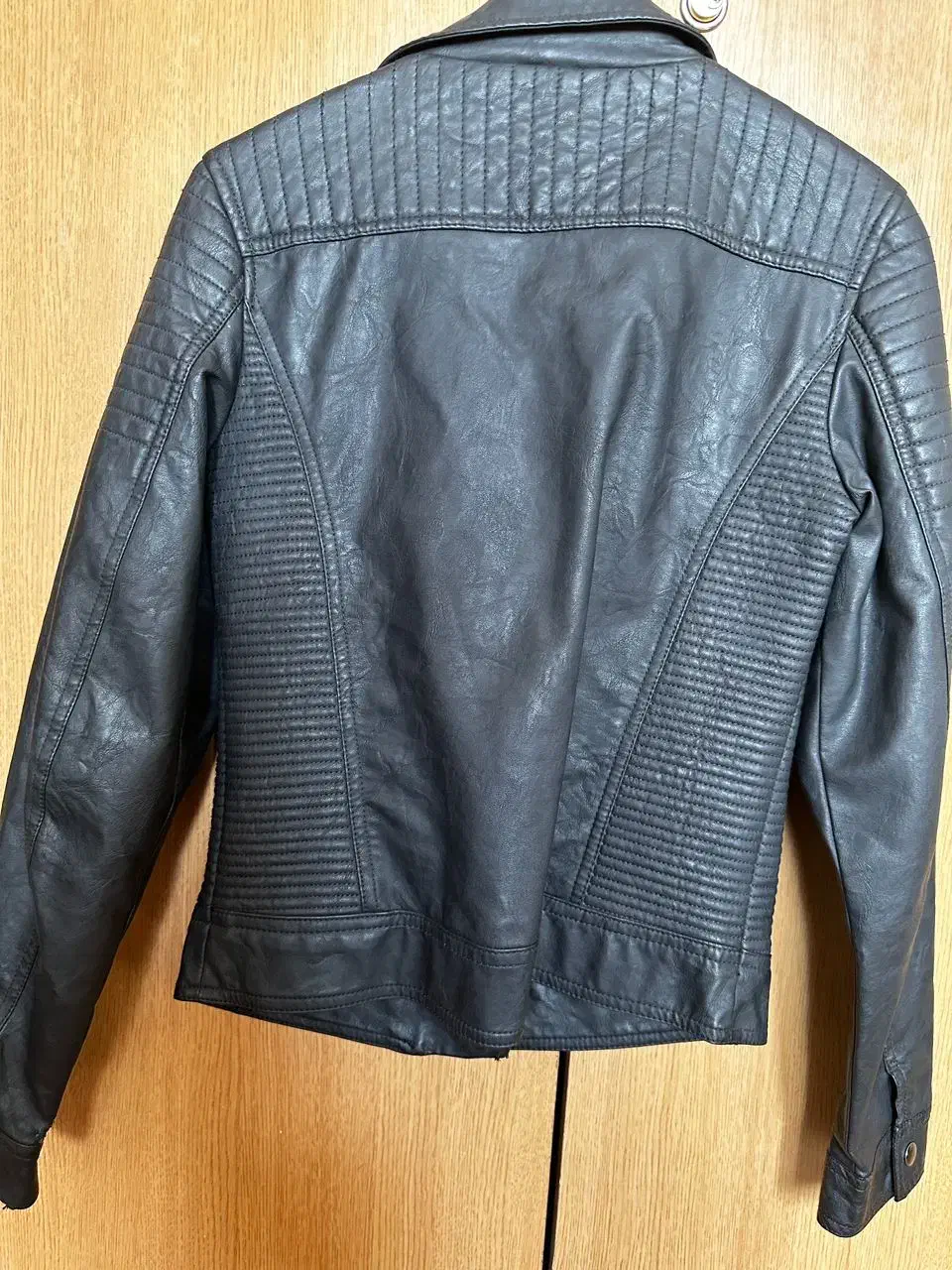 کت چرم پسرانه برند C&A|کفش و لباس بچه|تهران, اختیاریه|دیوار