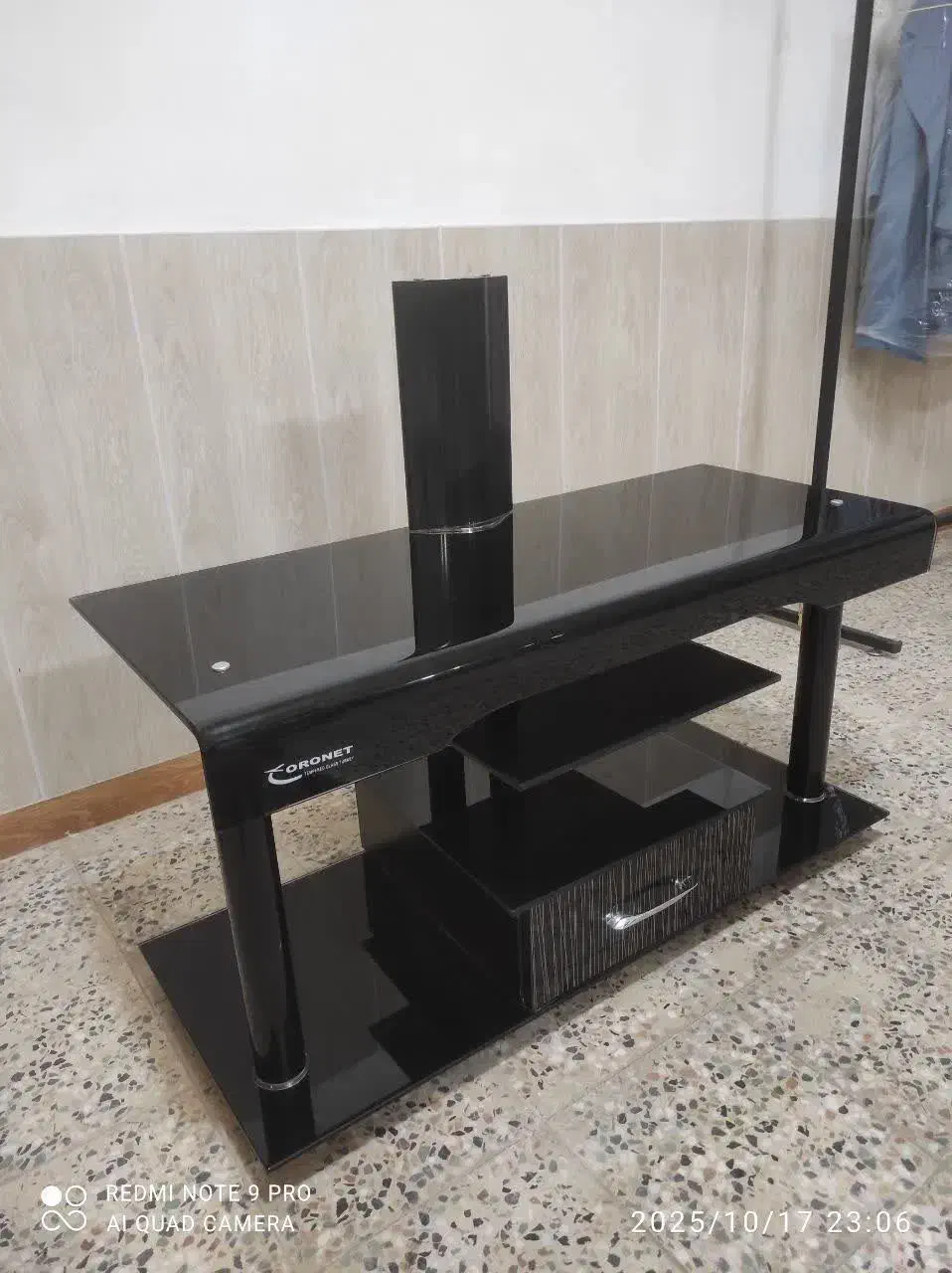 میزتلویزیون|میز تلویزیون|نجف‌آباد, مزرعه طالب|دیوار