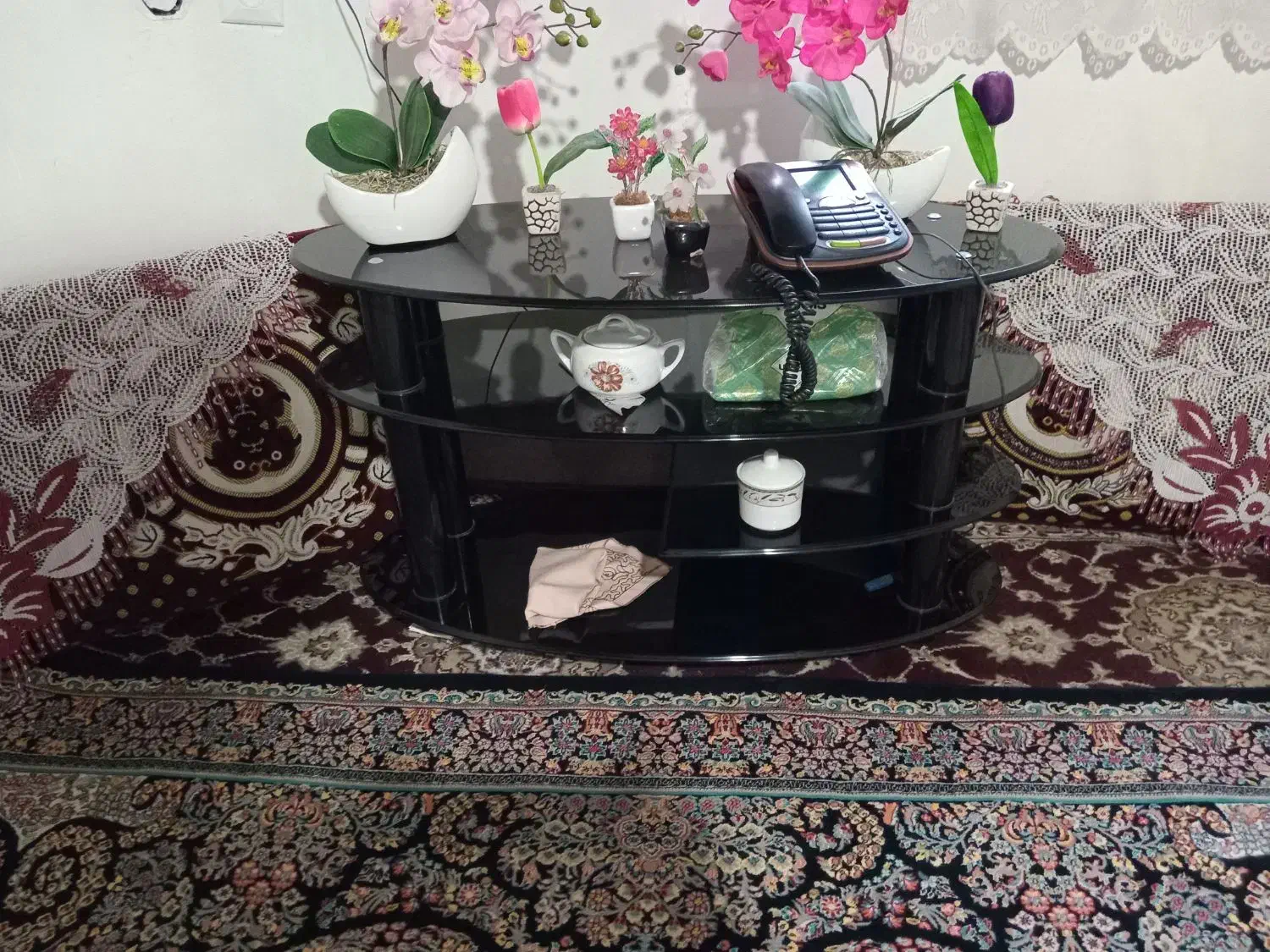لوازم منزل دست دوم سالم|مبلمان خانگی و میز عسلی|لنگرود, |دیوار