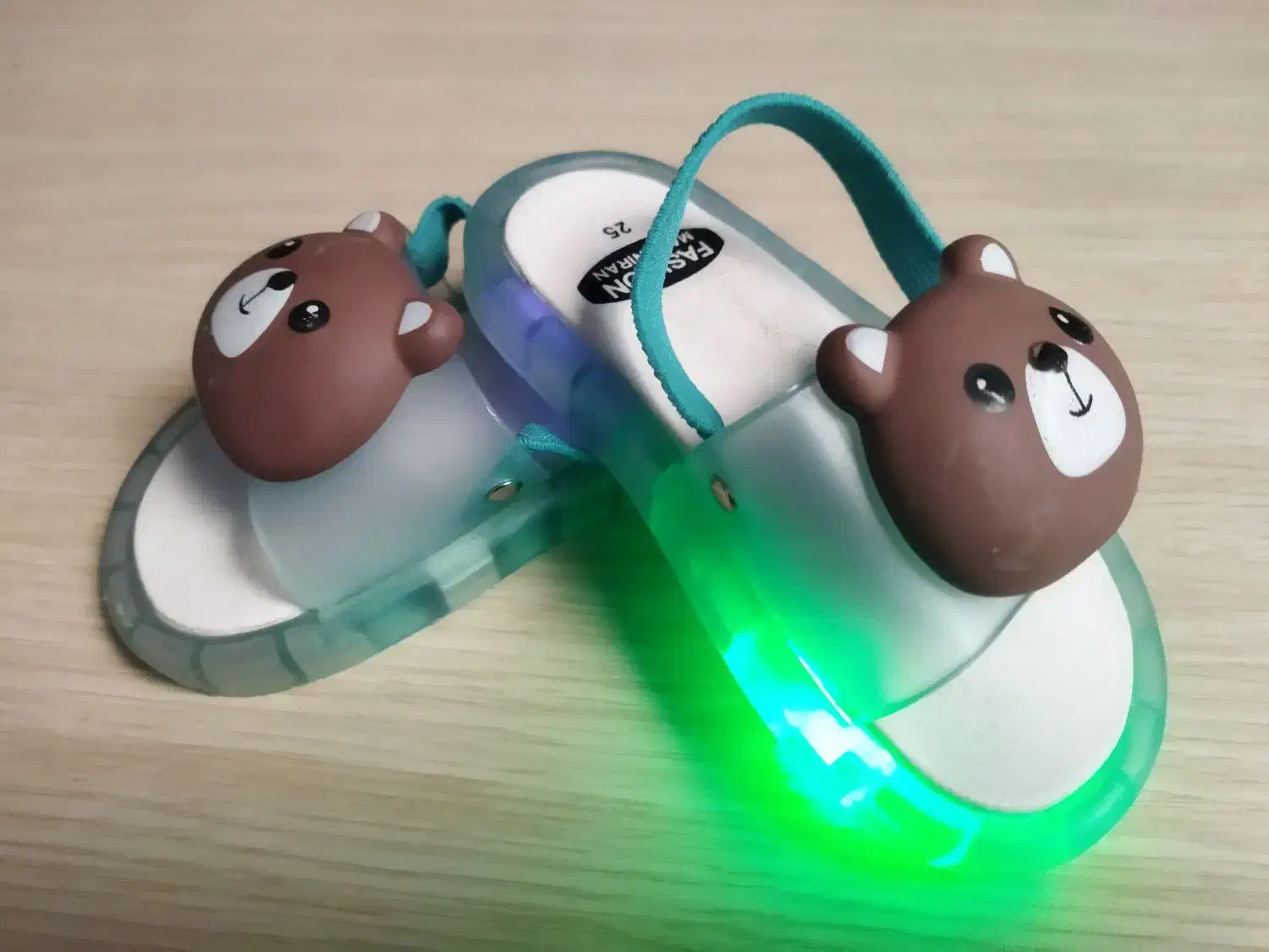 دمپای چراغدار|کیف، کفش، کمربند|نجف‌آباد, گلدشت|دیوار