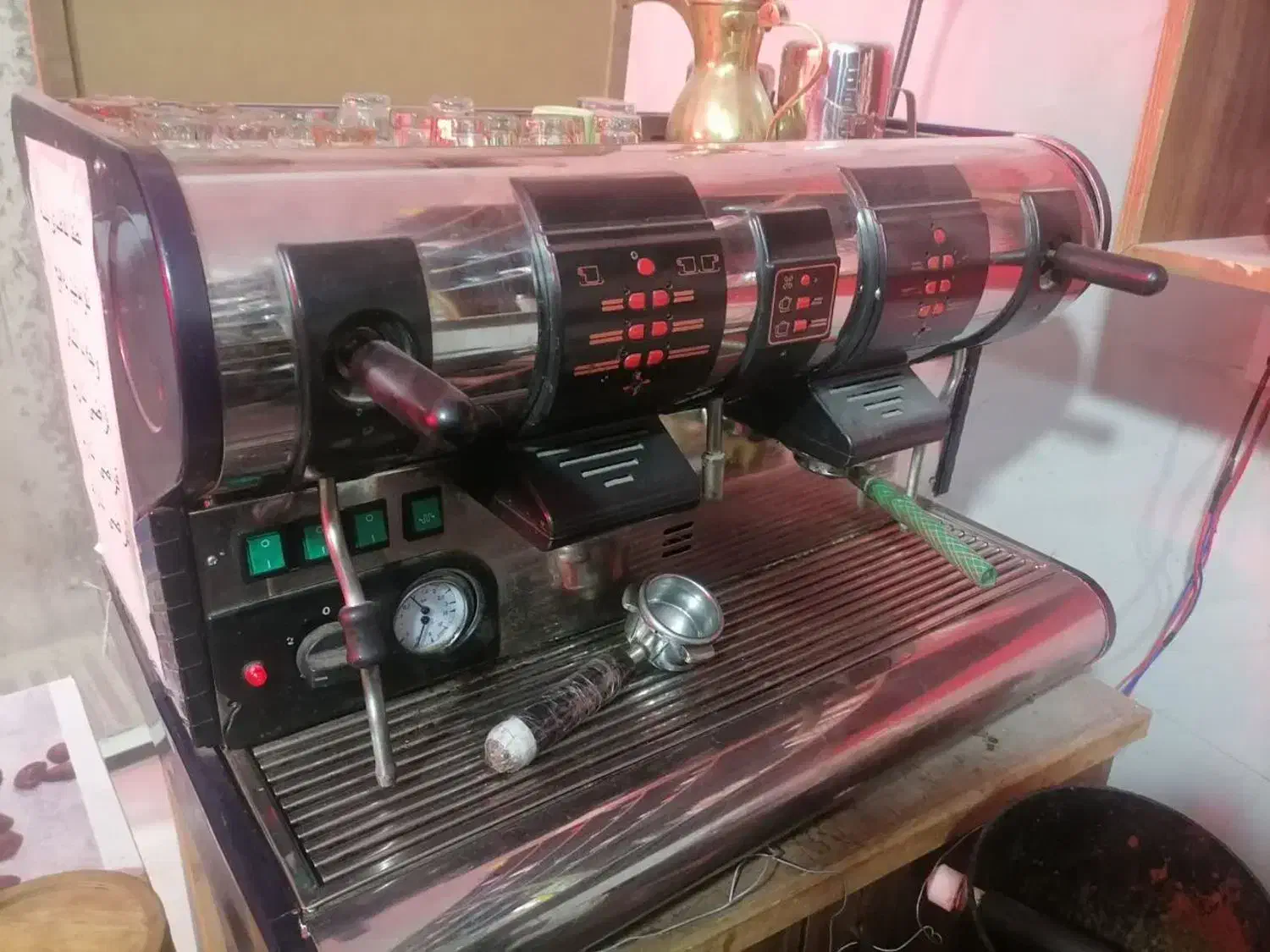 باریستا|استخدام خدمات فروشگاه و رستوران|یاسوج, |دیوار