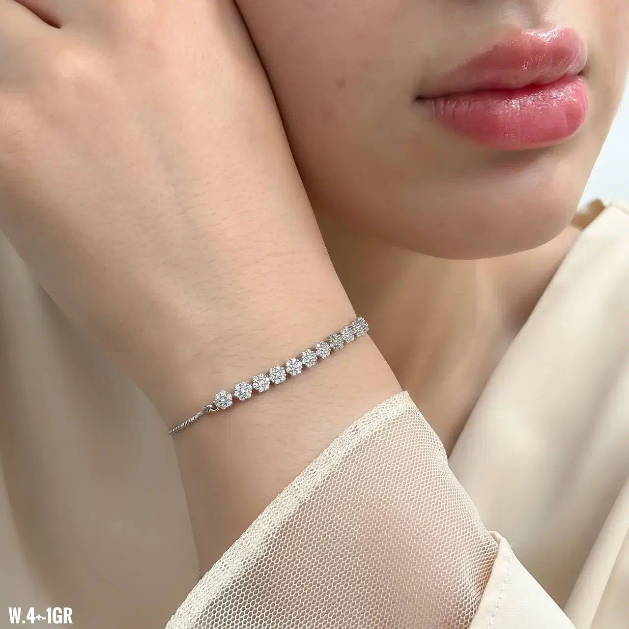 دستبند نقره فلاور کادو تولد بدون دستمزد۶۳۰۲پروانه|بدلیجات|تبریز, |دیوار